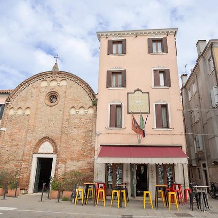 Duomo Boutique Hotel Чоджия Екстериор снимка