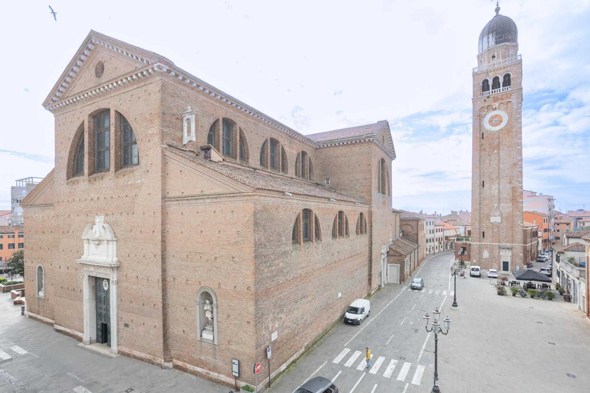 Duomo Boutique Hotel Чоджия Екстериор снимка